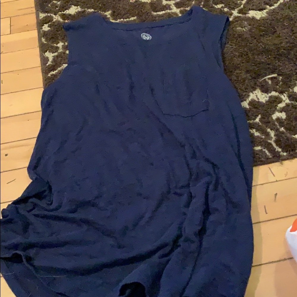 blue shirt